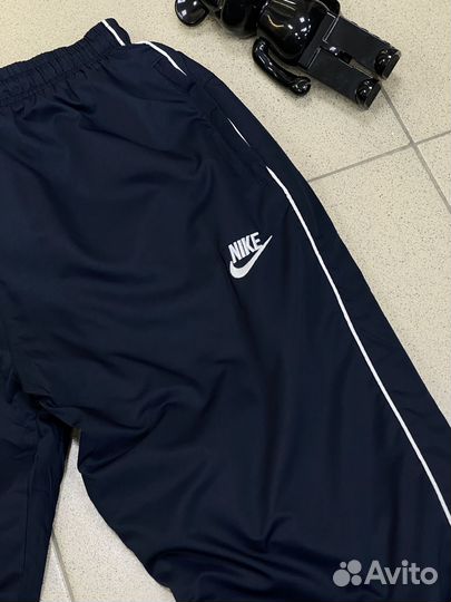 Спортивные штаны теплые Nike