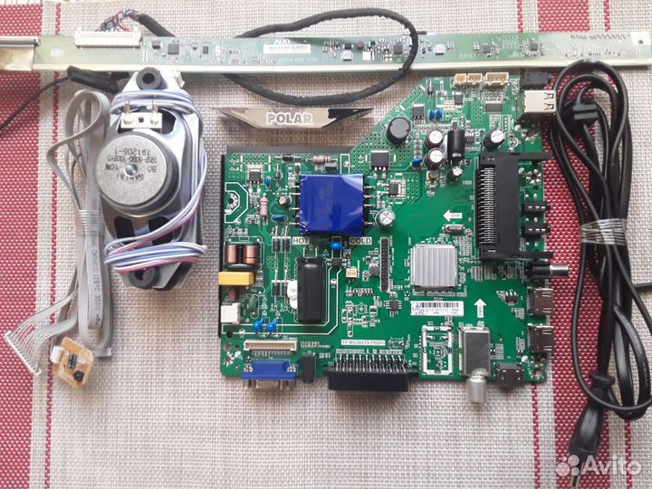 Плата и комплектующие от телевизора polar