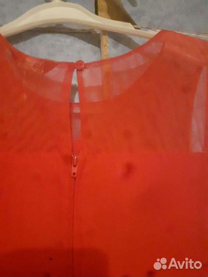 Платье праздничное