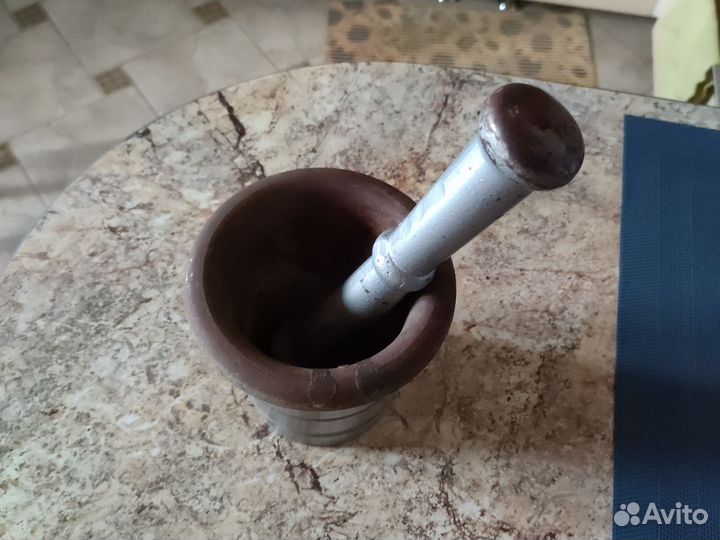 Ступка чугунная