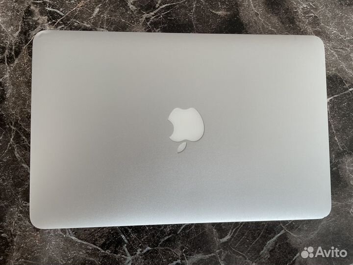 Apple macbook Air 11