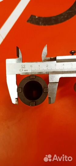 Съёмник корончатый