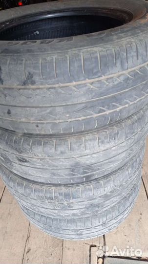 Hankook Optimo K406 215/65 R16