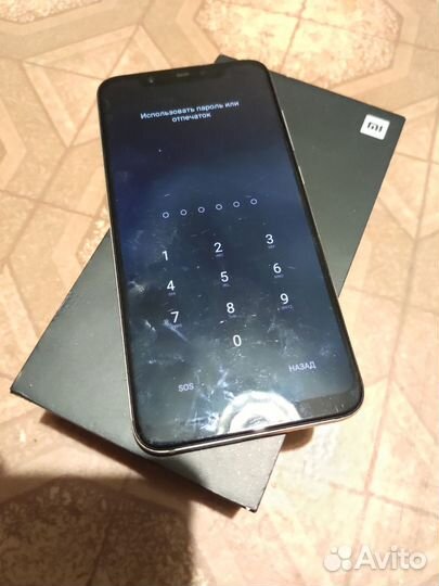 Xiaomi Mi 8, 6/64 ГБ