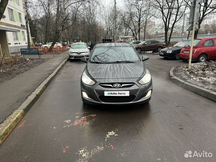 Hyundai Solaris 1.6 AT, 2013, 287 000 км