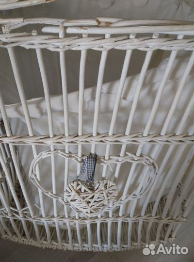 Корзина для белья плетенная