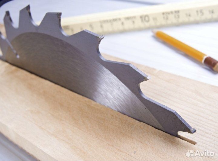 Распиловшик на форматно-раскроечный станок