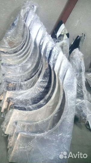 Переднее Крыло на мерседес 211