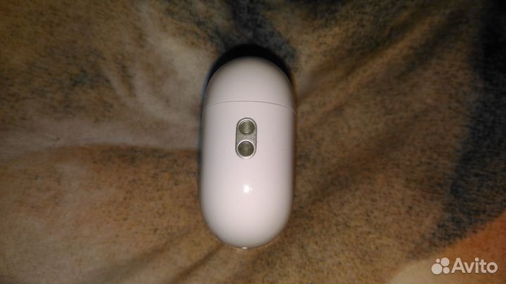 Кейс для наушников AirPods Pro 2 (A2700)