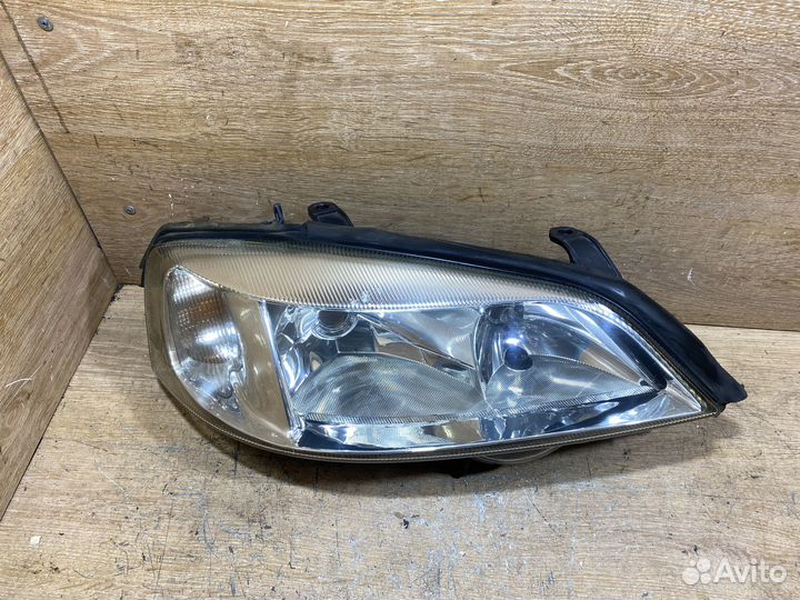 Фара передняя правая Opel Astra G 142184