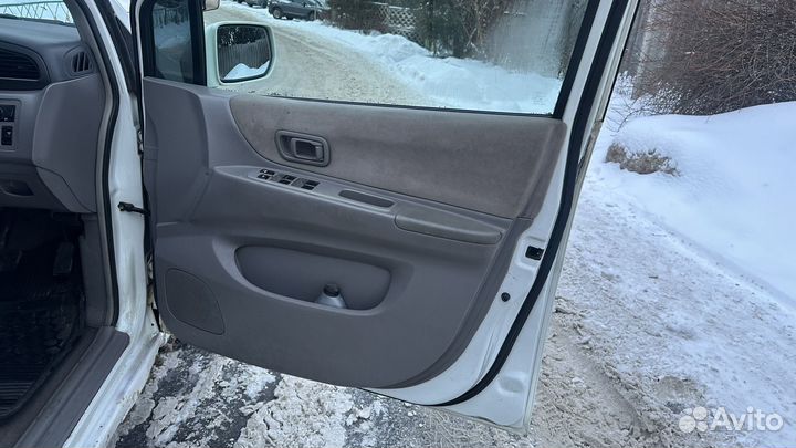 Nissan Liberty 2.0 CVT, 1999, 212 156 км