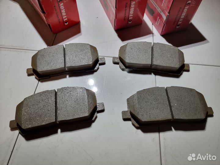 Колодки перед Toyota Highlander Kluger 00-07