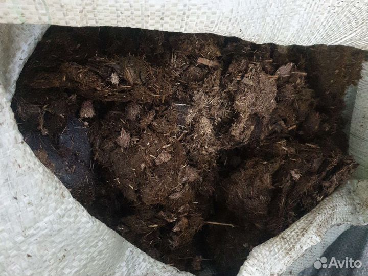 Навоз конский в мешках