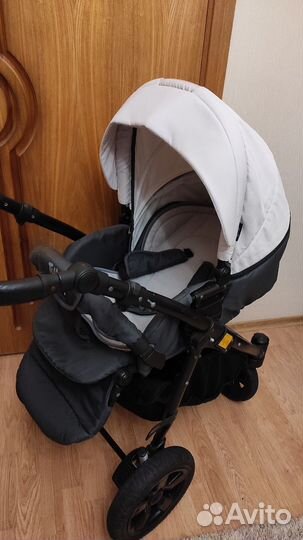 Коляска Tutis Zippy 2 в 1