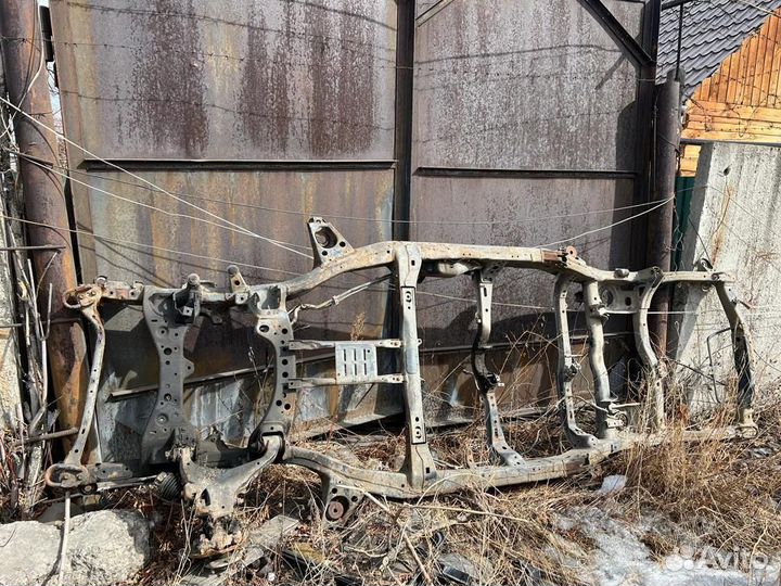 Продам раму land cruiser 200