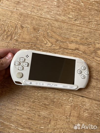 Sony PSP e 1008 прошитая