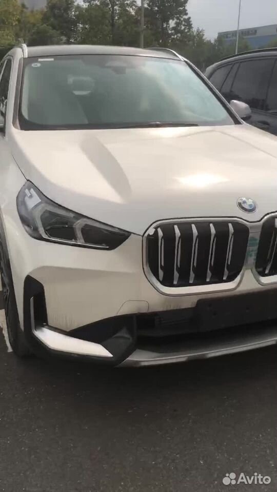 BMW X1 2.0 AMT, 2024, 11 км