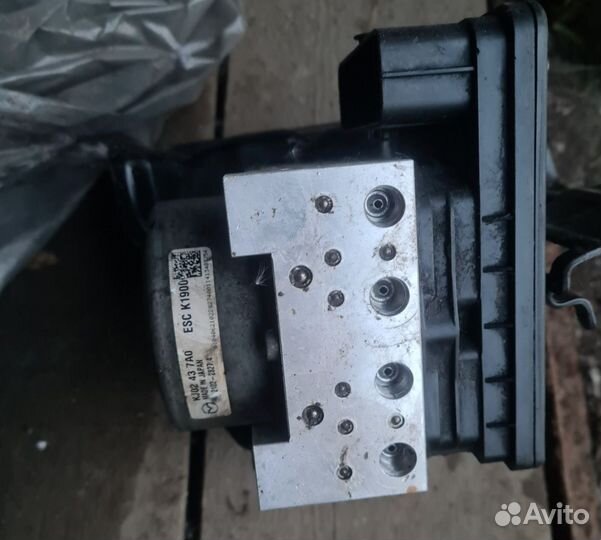Насос ABS mazda 6 cx5 Mazda 6gj Mazda 3 bk