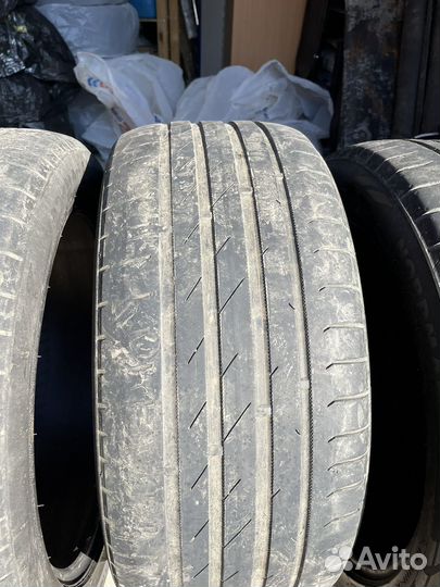 Bridgestone B60 245/45 R18