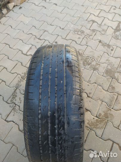 Nexen Roadian 571 265/65 R17 104T