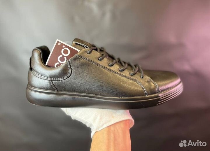 Кроссовки Ecco долговечные