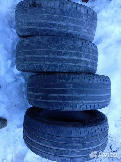 Michelin Pilot Sport 4 225/55 R17