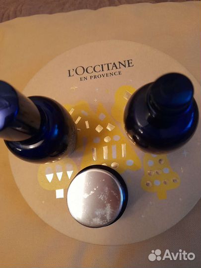 Пустые флаконы от парфюма