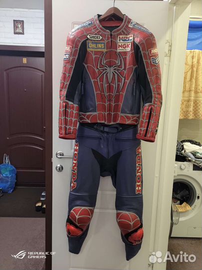 Мотокомбинезон dainese