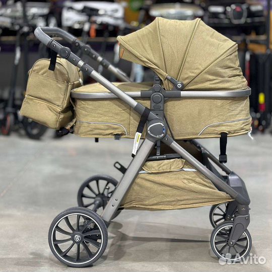 Коляска 3 в 1.люкс мом v8