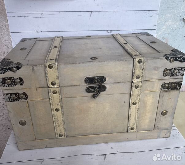 Сундук винтажный