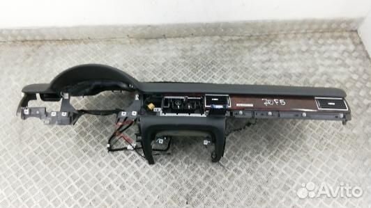 Панель приборов (торпедо) audi A8 D3 (70F05IS01)