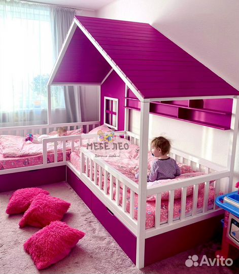 Кровать домик