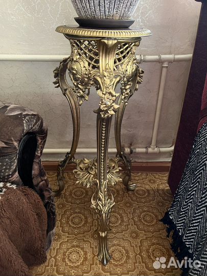 Этажерка, жардиньерка. Винтаж