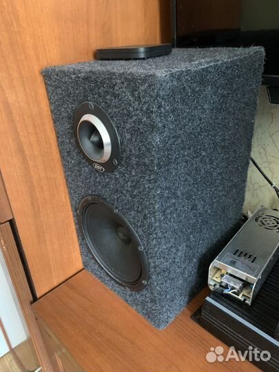 Колонки для дома