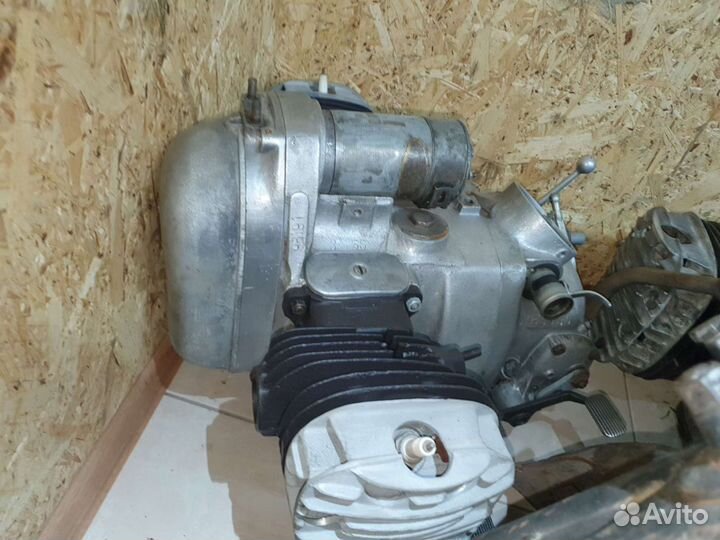 Продам мотор с кпп и документы М72 1955г