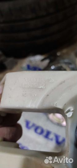 Фара Volvo XC70 поворотник