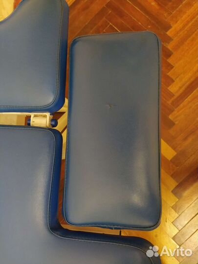 Массажный стол