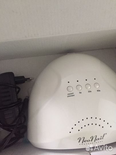 LED лампа NeoNail