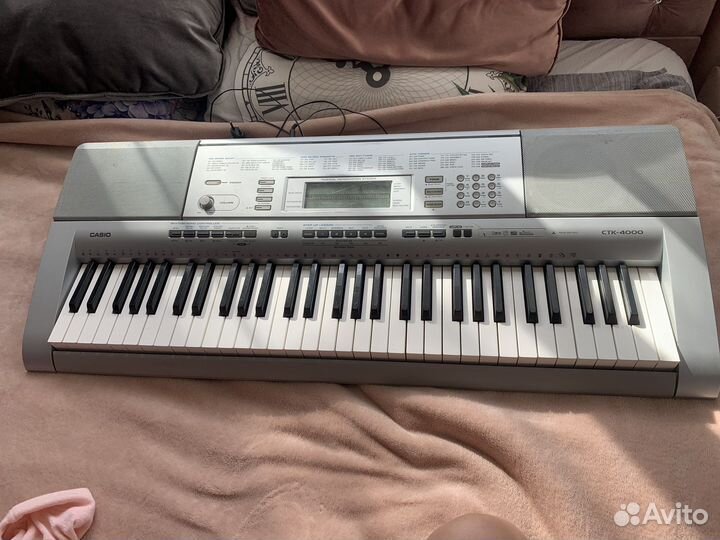 Синтезатор casio