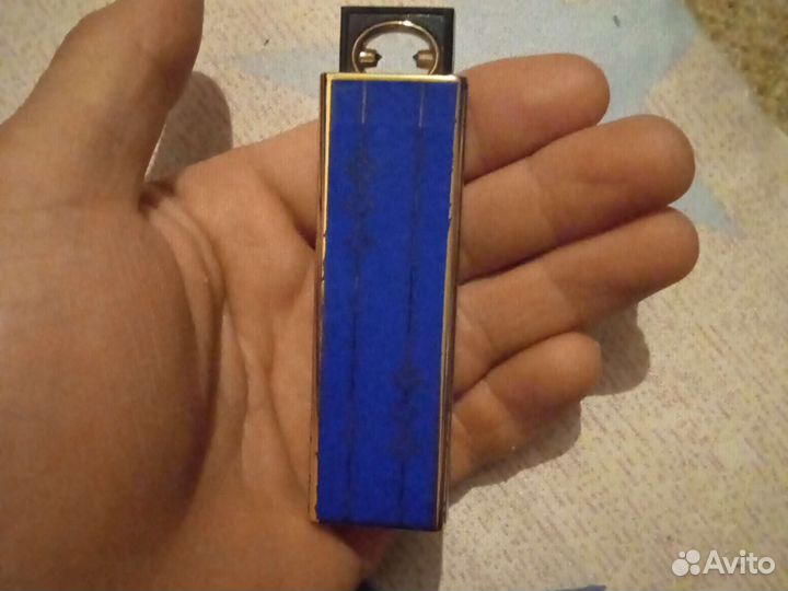 Электронная зажигалка