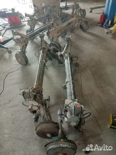 Задние балки Ситроен Берлинго,Пежо 206