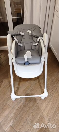 Детский стульчик для кормления Mowbaby honey