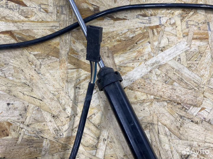 Датчик положения багажника Мерседес w164