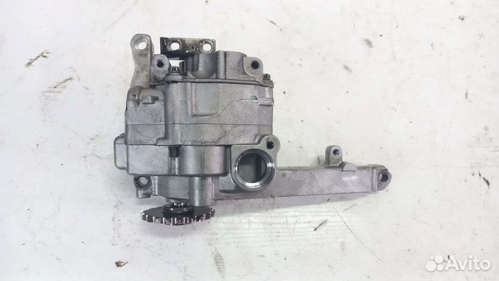 Масляный насос Mercedes W251 R-class