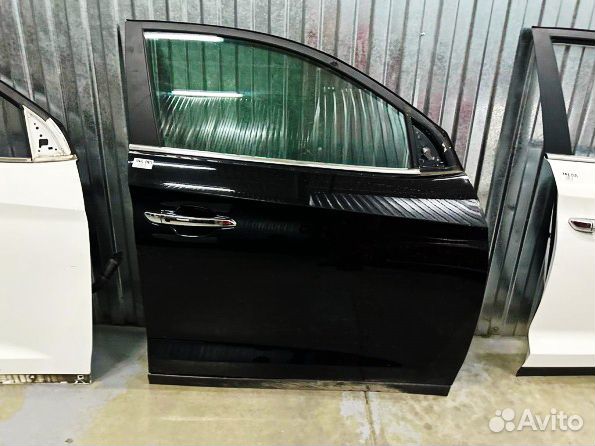 Дверь передняя правая боковая Hyundai Tucson 3