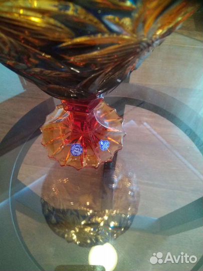 Хрустальная ваза для фруктов на ножке