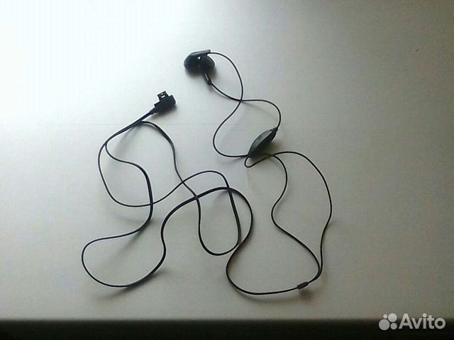 Наушники проводные LG и Fly новые