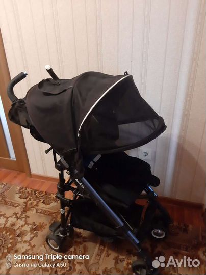Прогулочная коляска aprica