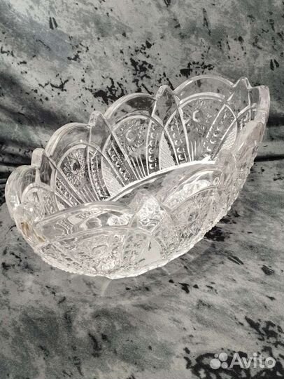 Хрустальные салатники, конфетницы