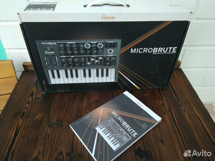 Arturia Microbrute
